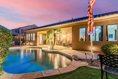 2613 W Via Vista Dr, Phoenix, AZ 85086