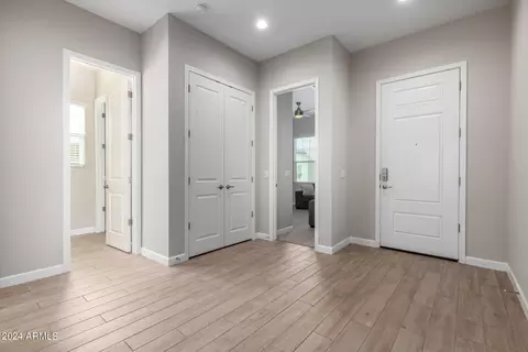 1925 E Robb Ln, Phoenix, AZ 85024 photo 8