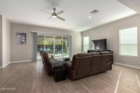 1925 E Robb Ln, Phoenix, AZ 85024 photo 14