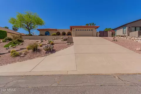 15113 E Ridgeway Dr, Fountain Hills, AZ 85268