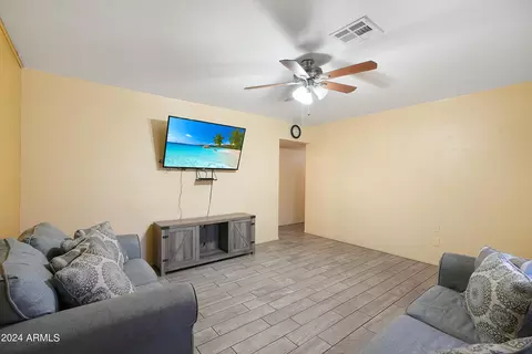5701 N 37th Ave, Phoenix, AZ 85019 photo 7