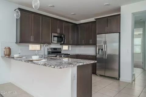 9639 W Trumbull Rd, Tolleson, AZ 85353