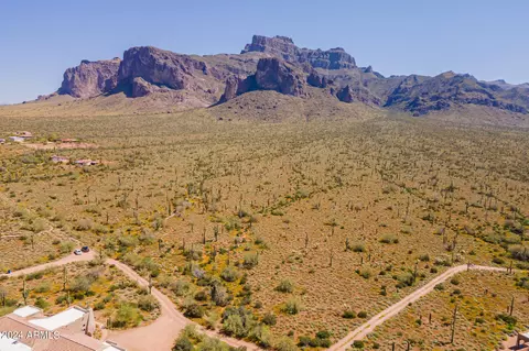 0000 N La Barge Rd #-, Apache Junction, AZ 85119