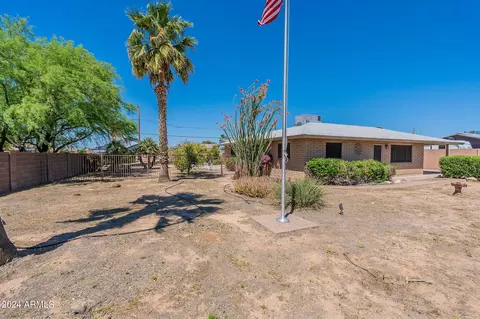 Exterior - 16608 N 18th Pl, Phoenix, AZ 85022 photo 6 of 20