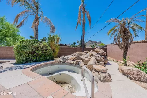 Exterior - 16608 N 18th Pl, Phoenix, AZ 85022 photo 11 of 20