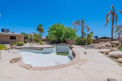 Exterior - 16608 N 18th Pl, Phoenix, AZ 85022 photo 10 of 20