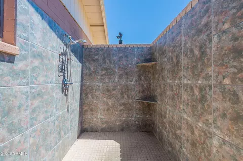 Exterior - 16608 N 18th Pl, Phoenix, AZ 85022 photo 20 of 20