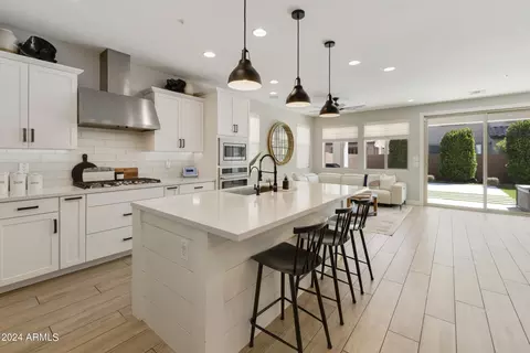Kitchen - 1817 S Wallrade Ln, Gilbert, AZ 85295 photo 1 of 8