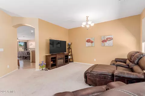 Living - 2310 W Beverly Rd, Phoenix, AZ 85041 photo 5 of 5