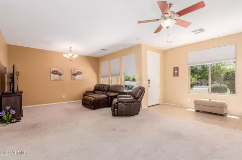 Living - 2310 W Beverly Rd, Phoenix, AZ 85041 photo 3 of 5