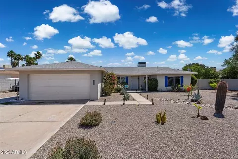 15221 N 52nd Pl, Scottsdale, AZ 85254