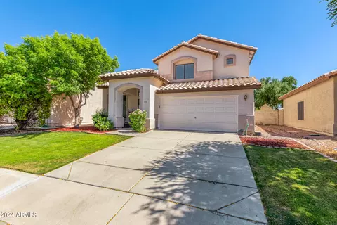 Exterior - 2041 E Patrick Ln, Phoenix, AZ 85024 photo 10 of 12