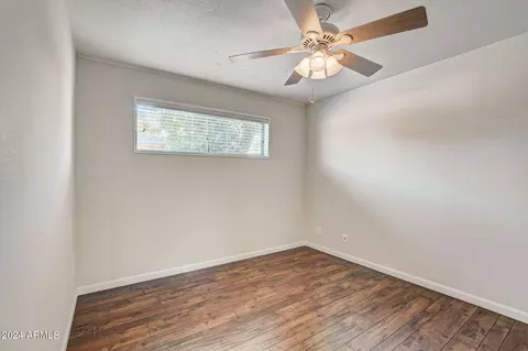 521 E Fairmont Dr, Tempe, AZ 85282 photo 17