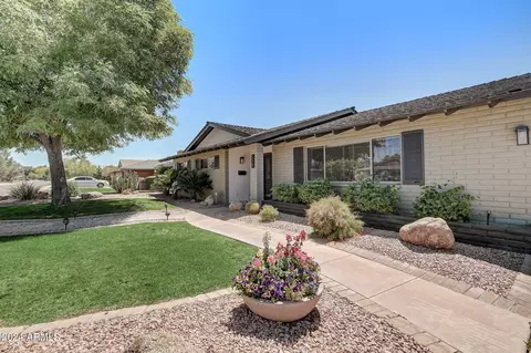 521 E Fairmont Dr, Tempe, AZ 85282 photo 2