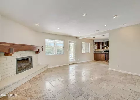 521 E Fairmont Dr, Tempe, AZ 85282 photo 8