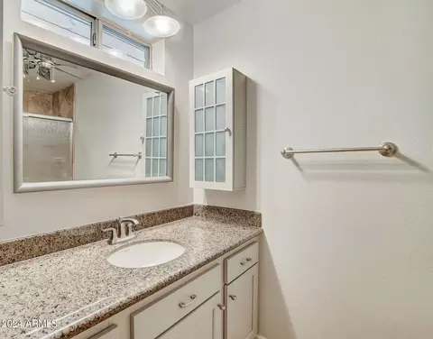 521 E Fairmont Dr, Tempe, AZ 85282 photo 14