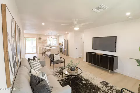4159 E Sweetwater Ave, Phoenix, AZ 85032 photo 8