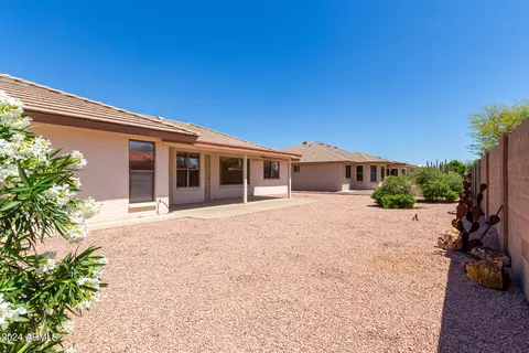 Exterior - 10919 E Lindner Ave, Mesa, AZ 85209 photo 11 of 12