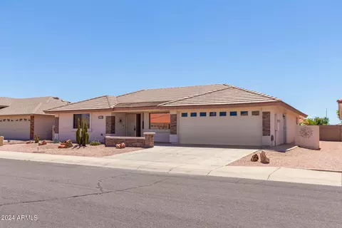 Exterior - 10919 E Lindner Ave, Mesa, AZ 85209 photo 4 of 12