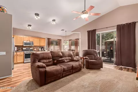 Living - 3865 E Lexington Ave, Gilbert, AZ 85234 photo 3 of 4