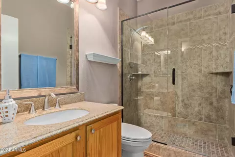Bath - 3865 E Lexington Ave, Gilbert, AZ 85234 photo 3 of 3