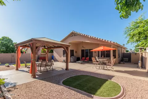 Exterior - 3865 E Lexington Ave, Gilbert, AZ 85234 photo 7 of 8