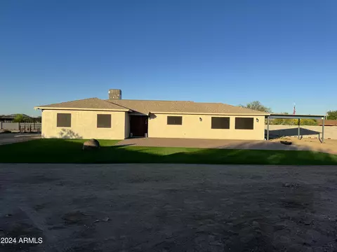 Exterior - 1505 E Cloud Rd, Phoenix, AZ 85086 photo 4 of 7