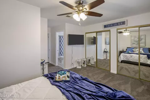 Bedroom - 1505 E Cloud Rd, Phoenix, AZ 85086 photo 2 of 5