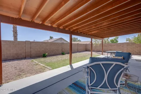 Exterior - 1165 W 4th Ave, Apache Junction, AZ 85120 photo 11 of 15
