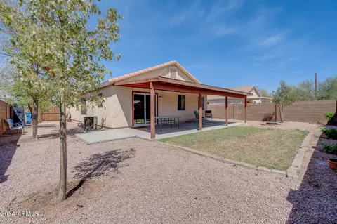 Exterior - 1165 W 4th Ave, Apache Junction, AZ 85120 photo 8 of 15