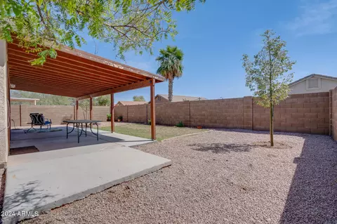 Exterior - 1165 W 4th Ave, Apache Junction, AZ 85120 photo 7 of 15