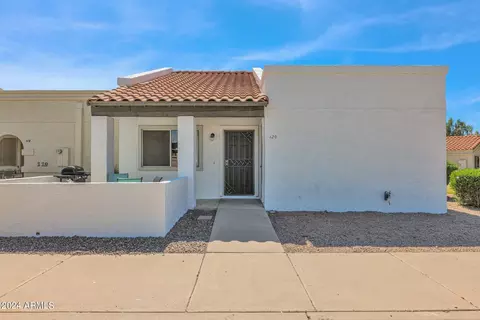 726 S Nebraska St #120, Chandler, AZ 85225