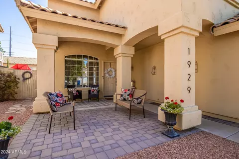 1929 E Rockwood Dr, Phoenix, AZ 85024