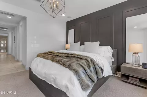 Bedroom - 2512 E Alta Vista Rd, Phoenix, AZ 85042 photo 6 of 6