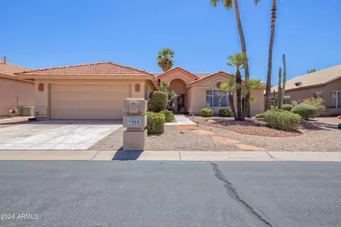 9505 E Arrowvale Dr, Sun Lakes, AZ 85248