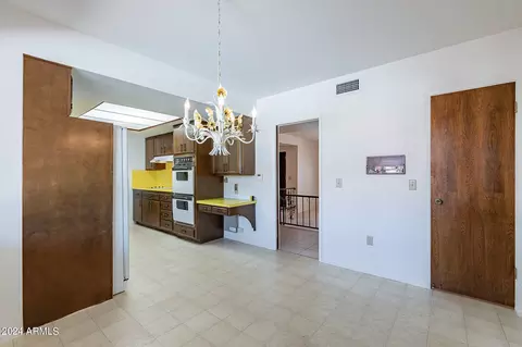 Kitchen - 2 E Canterbury Ct, Phoenix, AZ 85022 photo 5 of 6