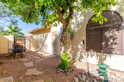 Exterior - 157 E Stacey Ln, Tempe, AZ 85284 photo 5 of 11