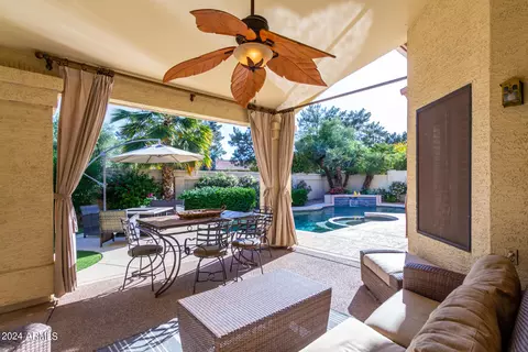 Exterior - 157 E Stacey Ln, Tempe, AZ 85284 photo 7 of 11