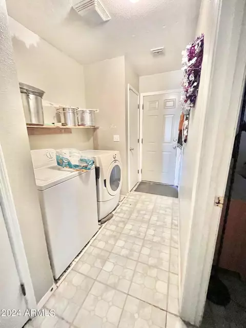 513 N Copper Hills Ln, Winkelman, AZ 85192 photo 8