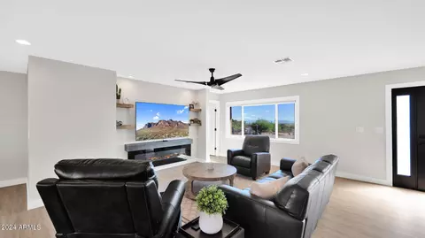 5770 E Roundup St, Apache Junction, AZ 85119 photo 2