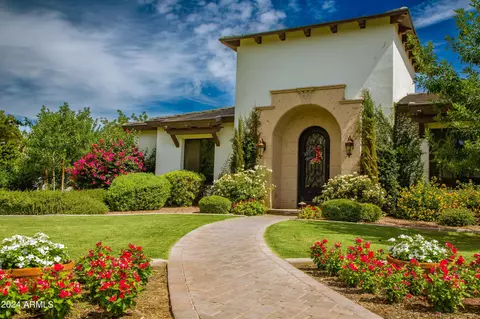 20734 E Sunset Dr, Queen Creek, AZ 85142