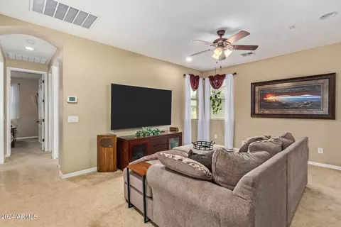 Living - 3721 E Leslie Dr, Gilbert, AZ 85296 photo 5 of 8