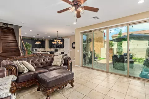 Living - 3721 E Leslie Dr, Gilbert, AZ 85296 photo 3 of 8