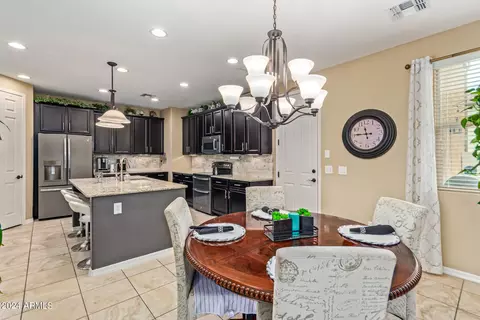 Kitchen - 3721 E Leslie Dr, Gilbert, AZ 85296 photo 1 of 6