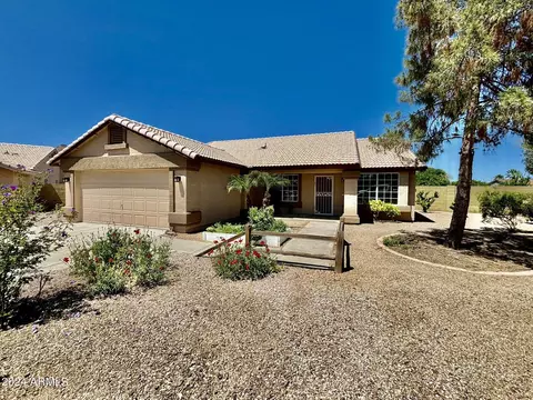 838 N Owl Dr, Gilbert, AZ 85234