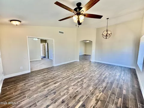 838 N Owl Dr, Gilbert, AZ 85234 photo 7