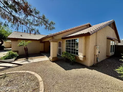 838 N Owl Dr, Gilbert, AZ 85234 photo 4