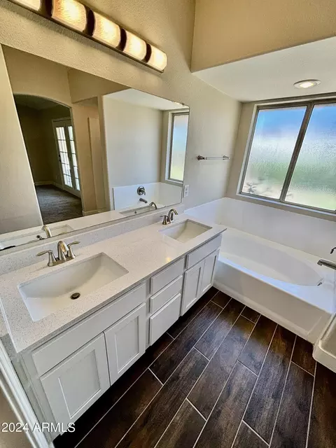 838 N Owl Dr, Gilbert, AZ 85234 photo 27