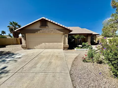 838 N Owl Dr, Gilbert, AZ 85234 photo 2