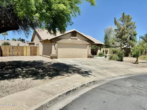838 N Owl Dr, Gilbert, AZ 85234 photo 3